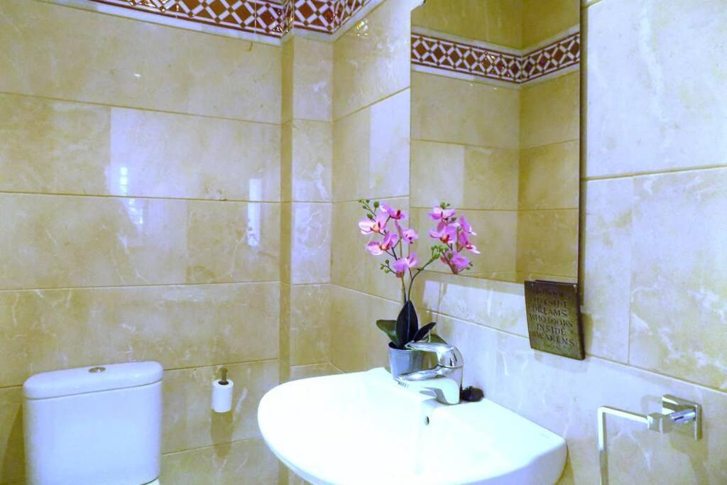 Fuente Aloha Apartment Marbella Bagian luar foto